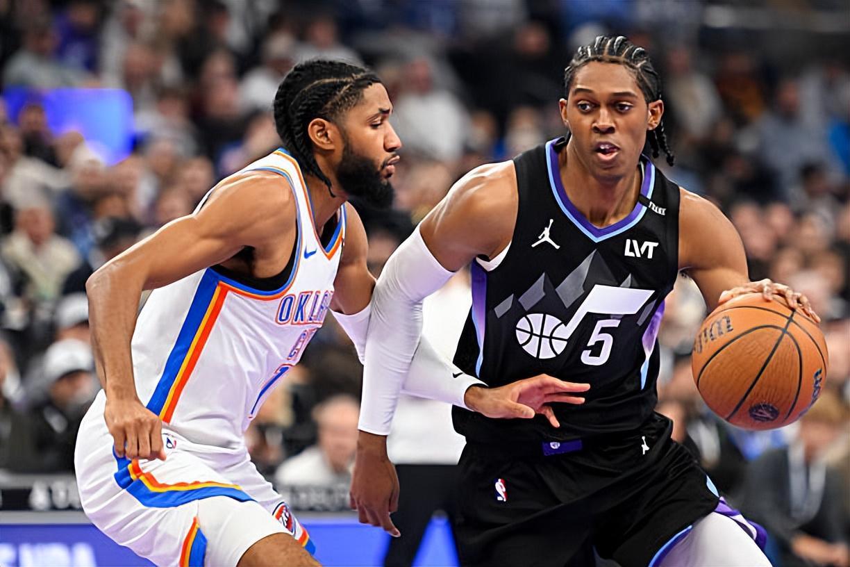 偶尔也能打出一些东西，爵士锋线新星看起来也是在稳步提升之中？