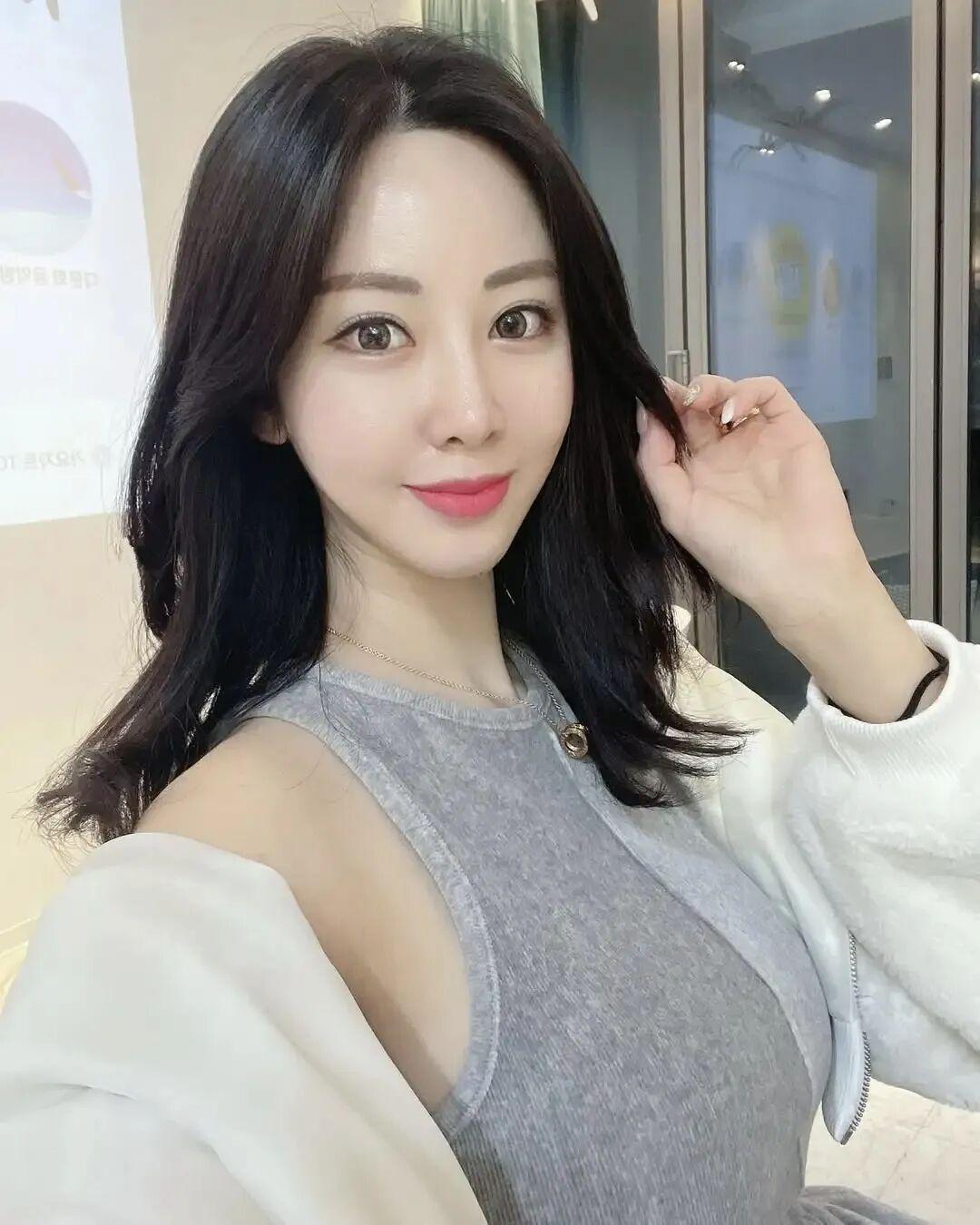 世界杯直播软件更新-老詹与湖人即将“和平分手”？