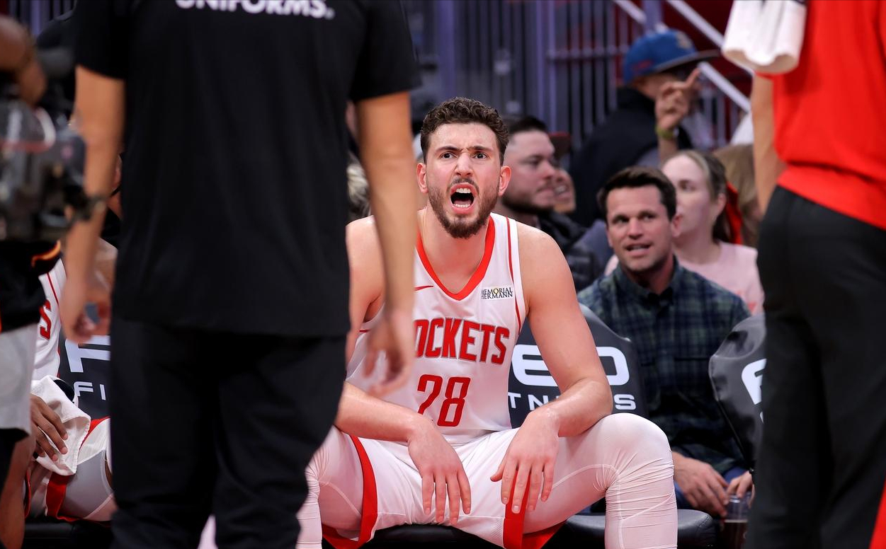 世界杯客户端升级-当火箭主场也不再坚固，杜兰特终于破防，乌度卡正式表态