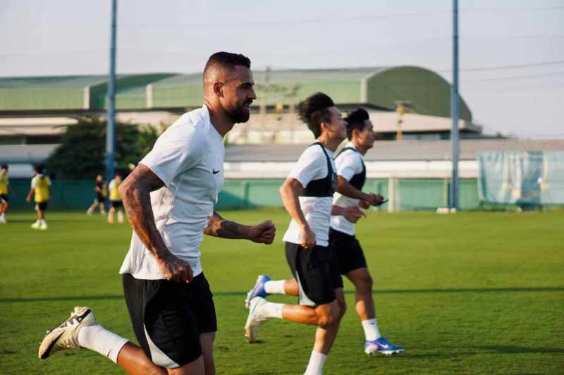 中超，我们来了！新援到位热身不败，重庆铜梁龙本周六出征新赛季